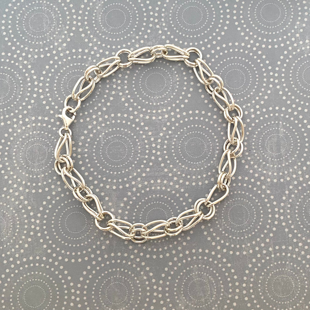 Sterling Loop in Loop Bracelet